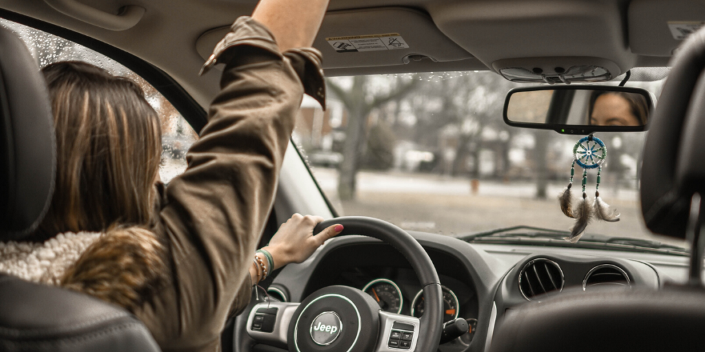 Signs that Indicate Your Sunroof needs Repair
